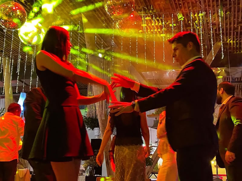 Servicios para matrimonios – Onfire Producciones Servicios para matrimonios – Onfire Producciones